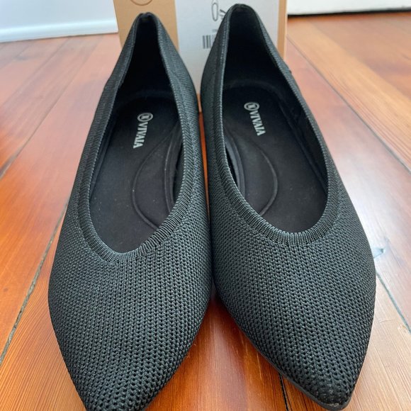 Vivaia Pointed Toe Kitten Heels Black Sz 38 (US 7.5) - Picture 6 of 6